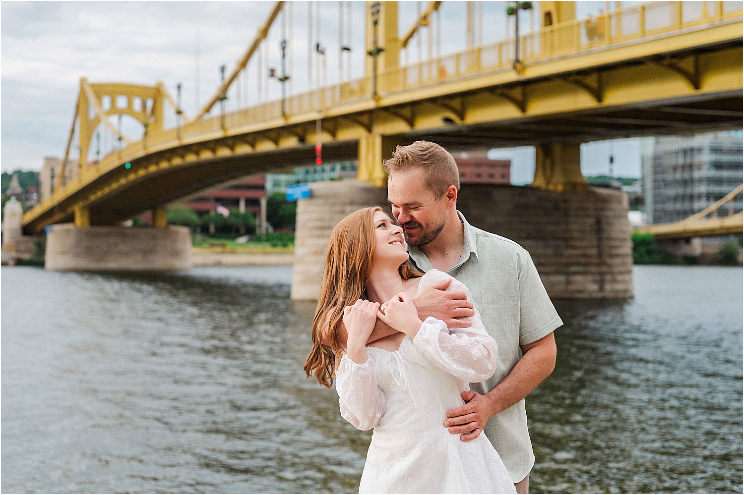 Roberto Clemente Bridge engagement picturs • Incredible Pittsburgh Yellow Bridges Engagement Photos