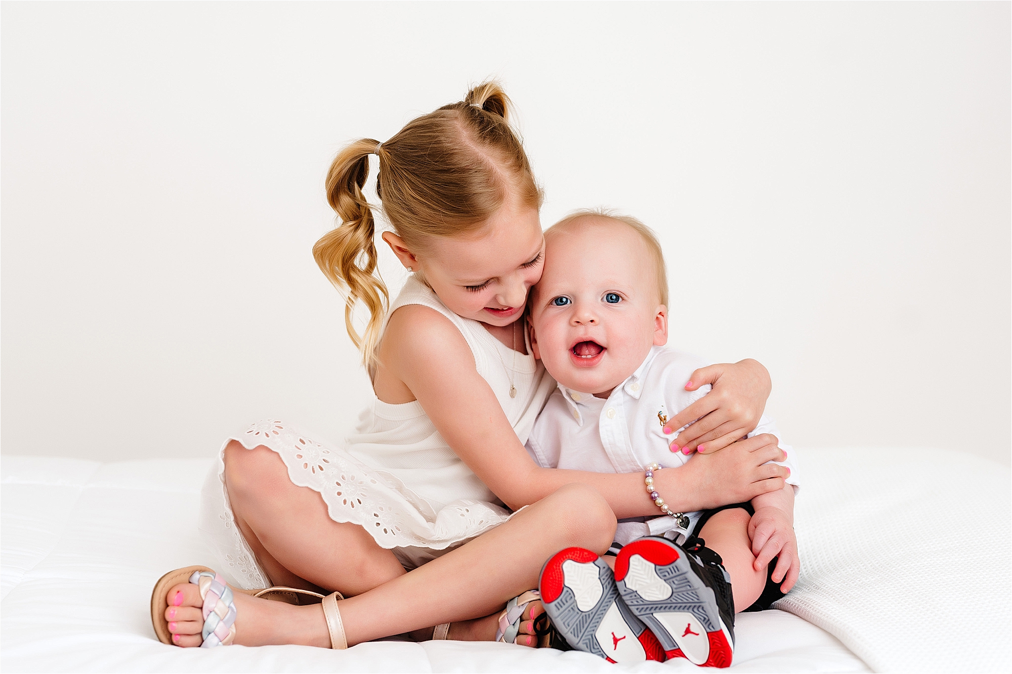 baby first birthday photos with sister in studio • First Birthday Photos + Sister Pics!